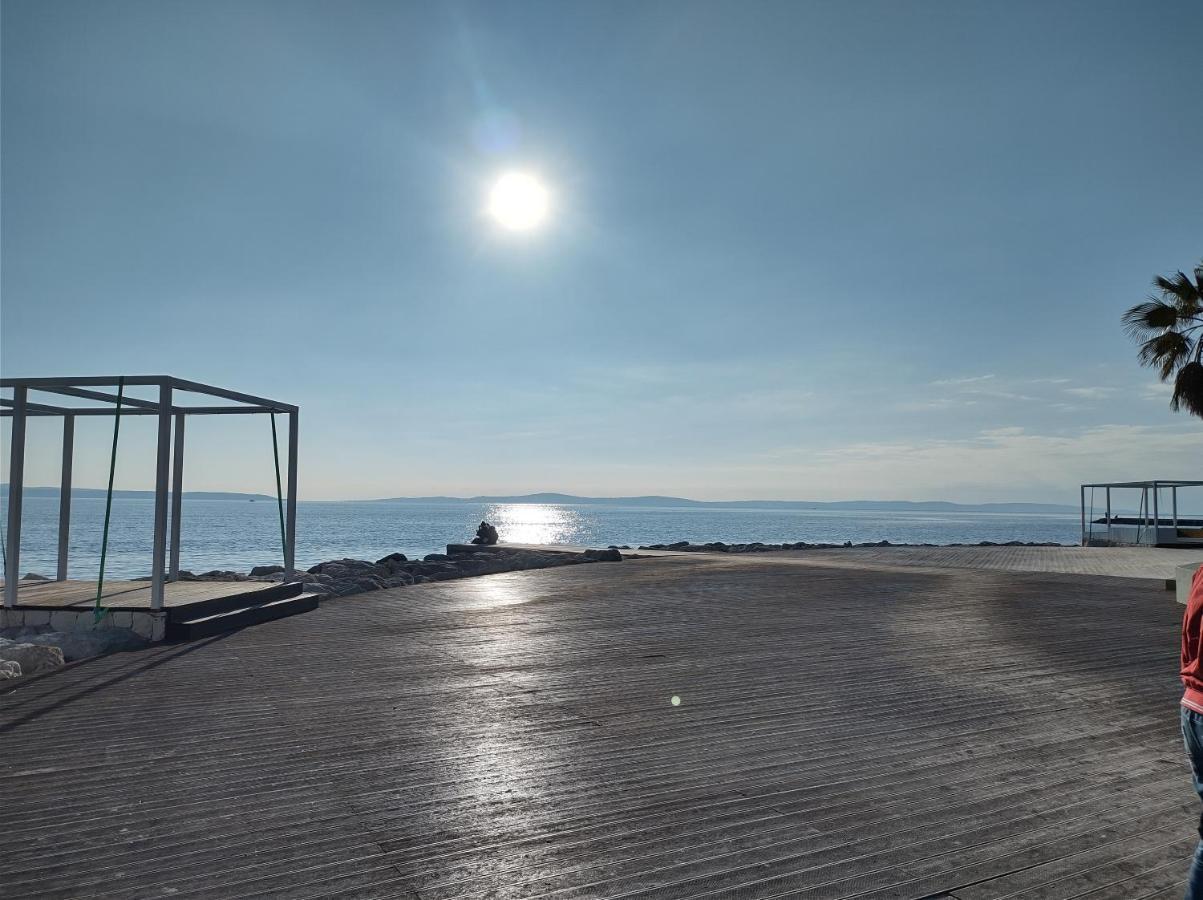 Sunny Day *