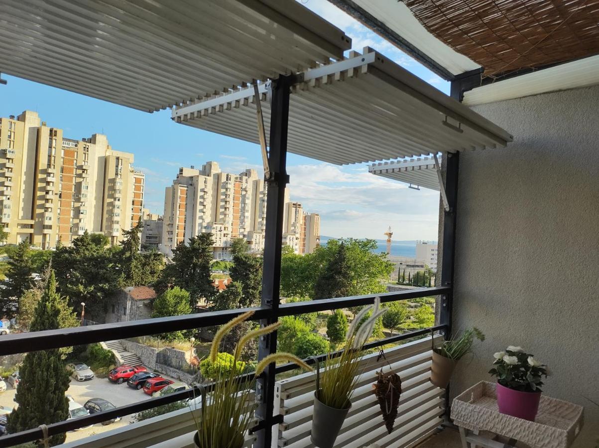 Sunny Day Apartment *